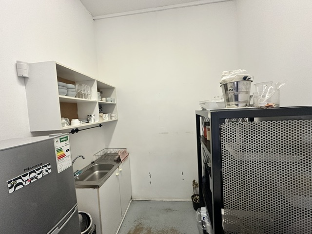 To Let Commercial Property for Rent in Woodstock Western Cape